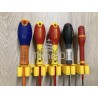 Support mural 5, 7 ou 9 tournevis couleur Dewalt